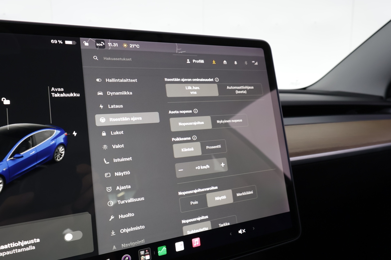 TESLA Model 3 2019