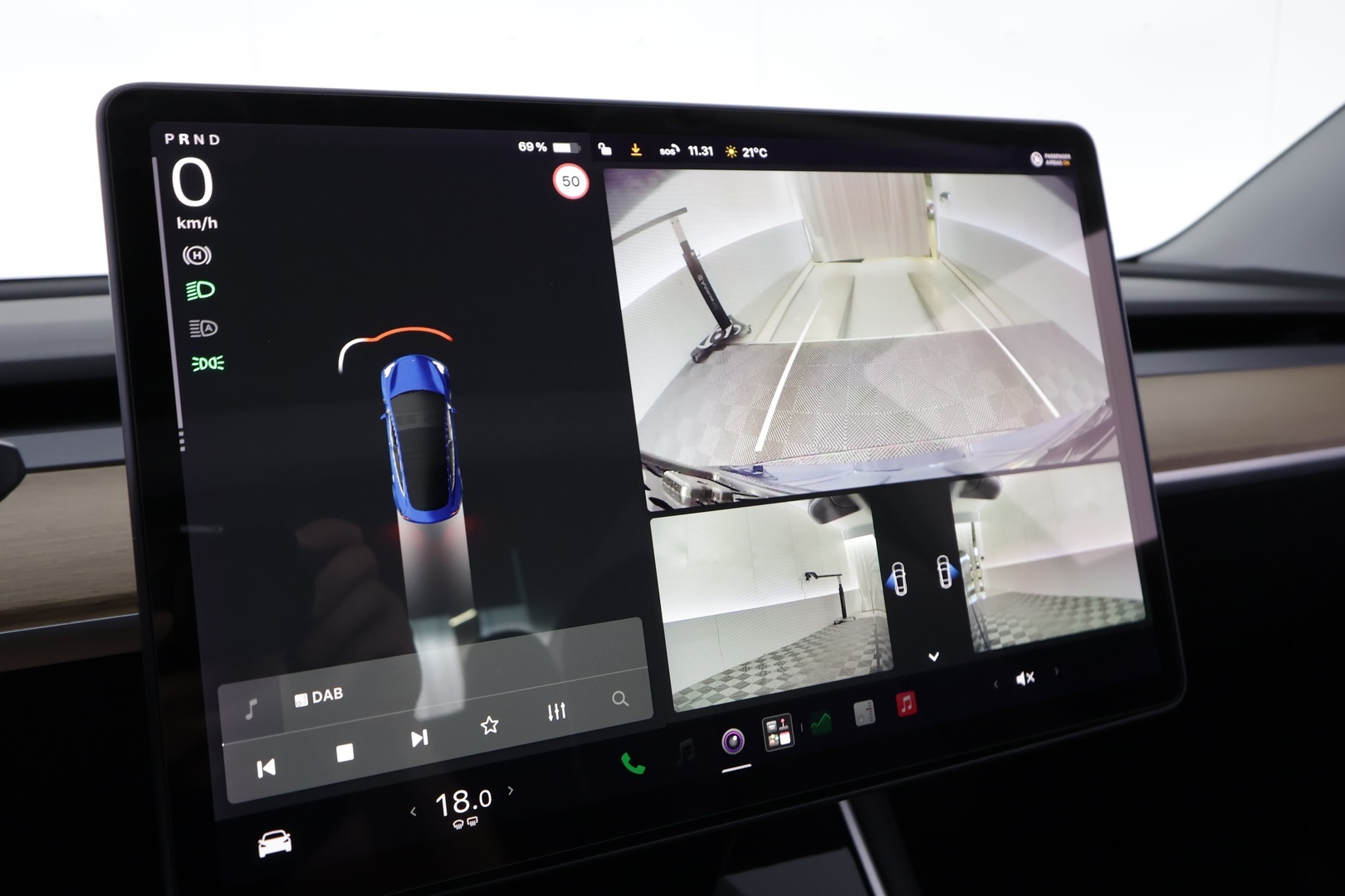 TESLA Model 3 2019