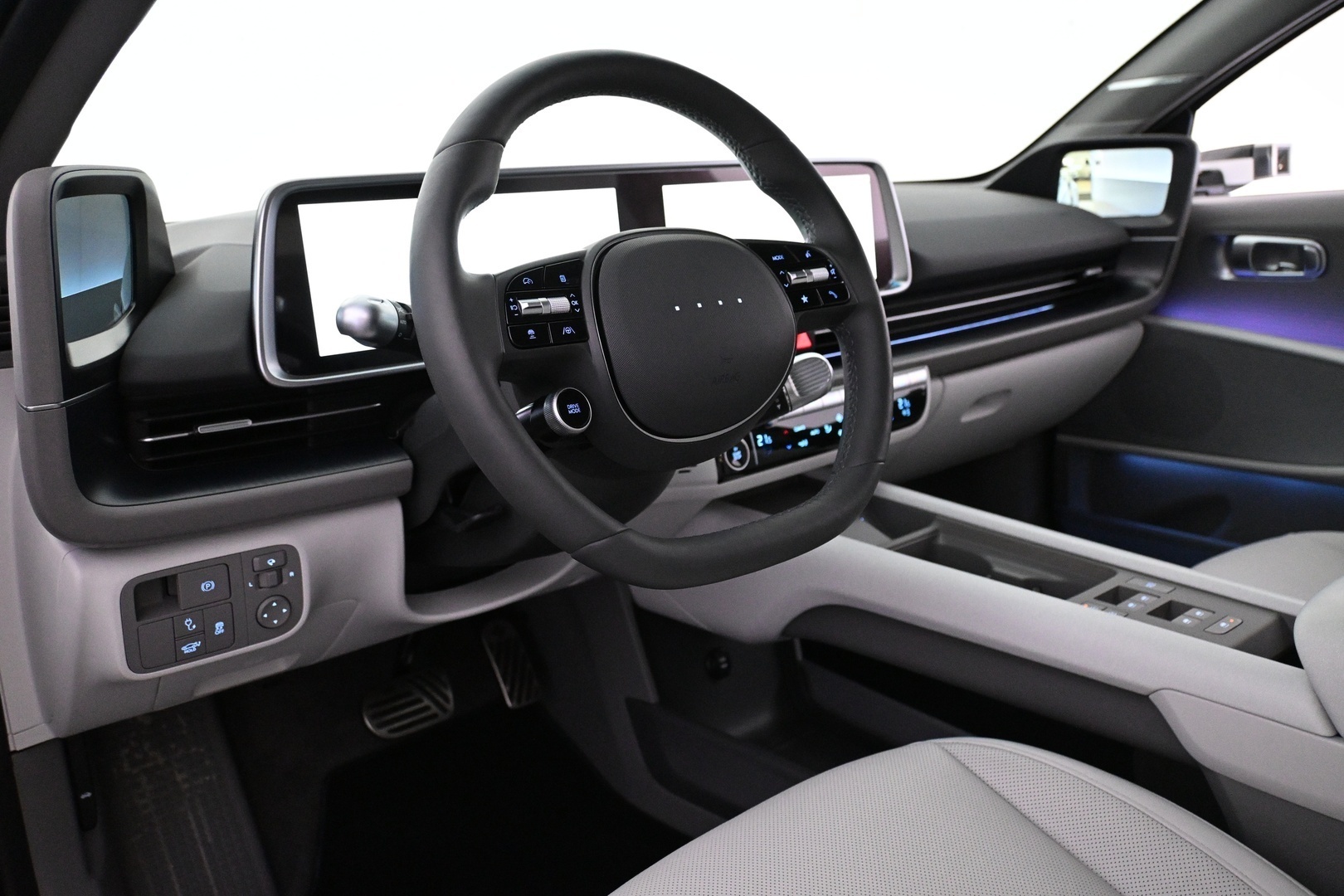 HYUNDAI IONIQ 6 2025