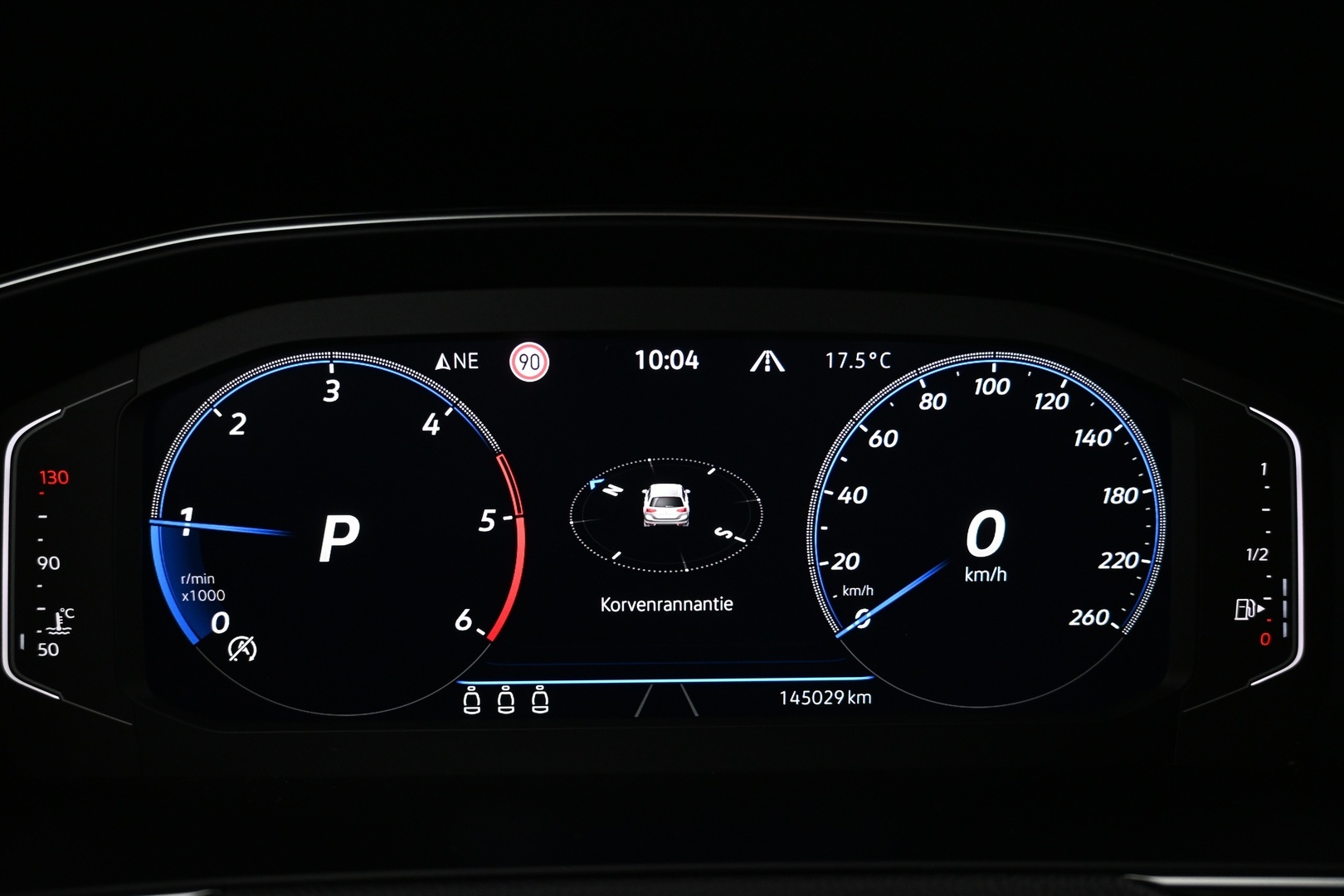 VOLKSWAGEN Passat 2022