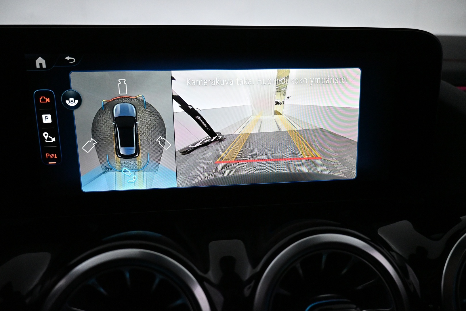 MERCEDES-BENZ EQA 2026