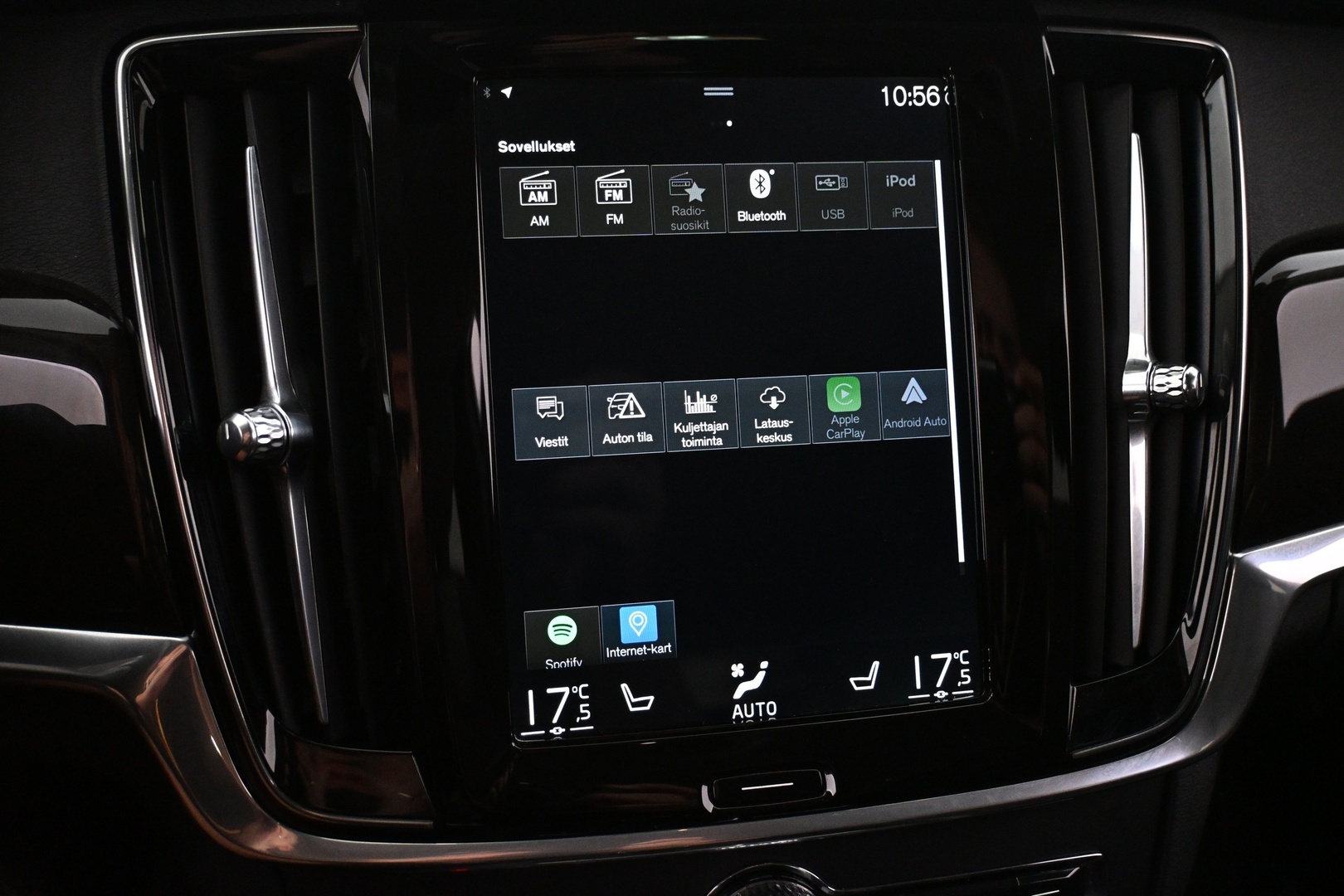 VOLVO V90 2019