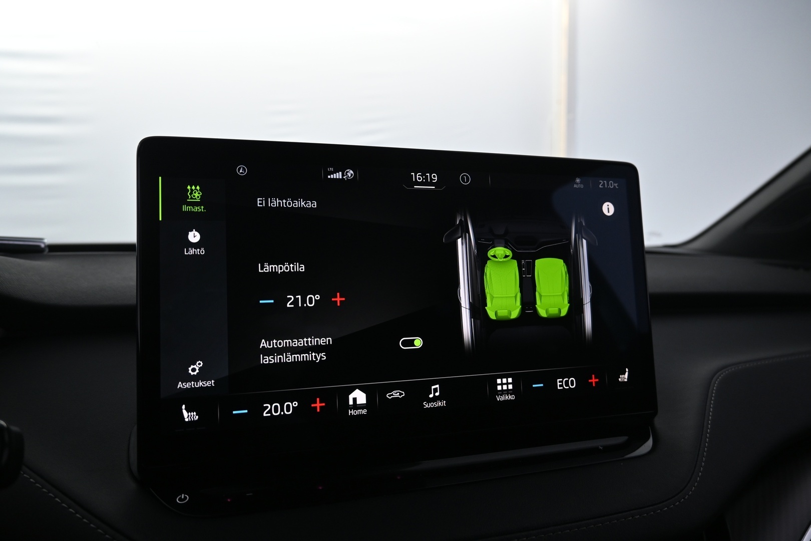 SKODA Enyaq 2022