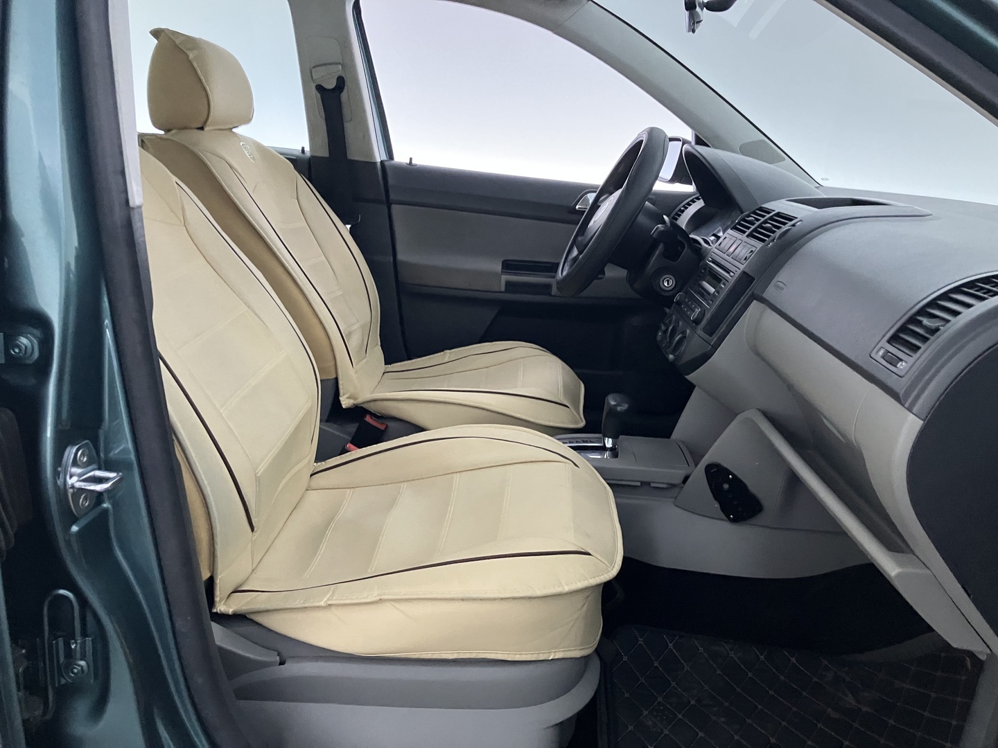 VOLKSWAGEN Polo 2006