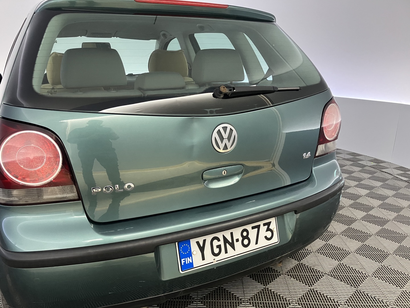VOLKSWAGEN Polo 2006