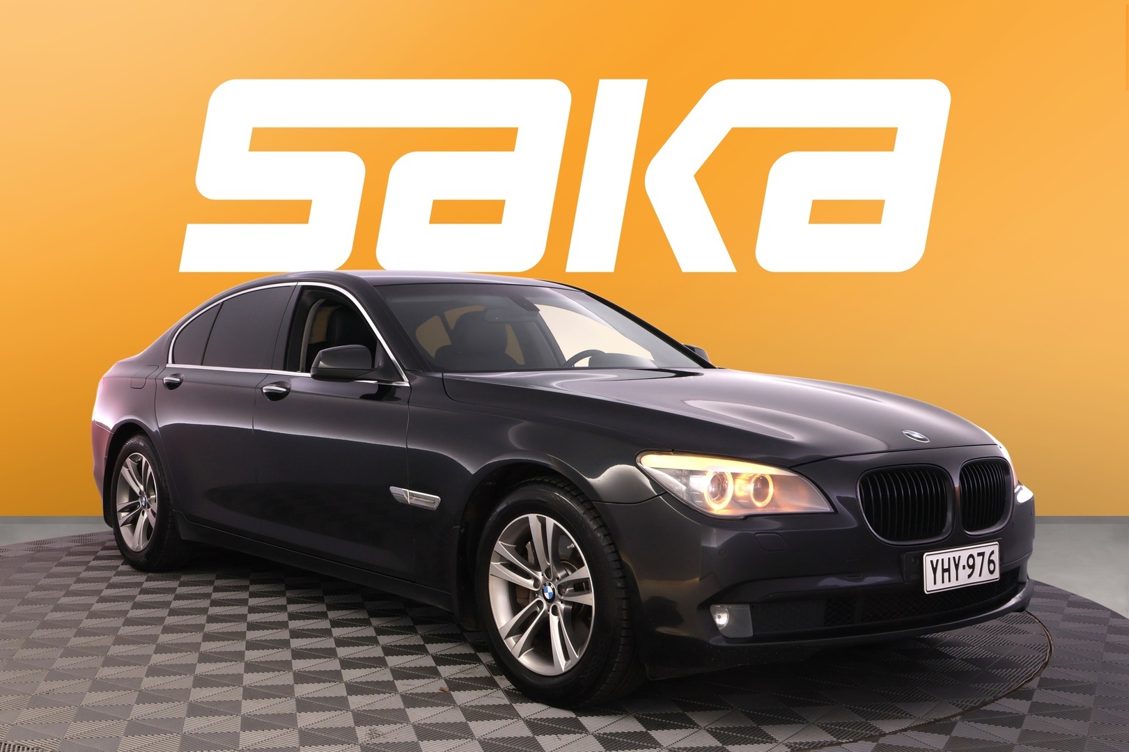 BMW 730 2009