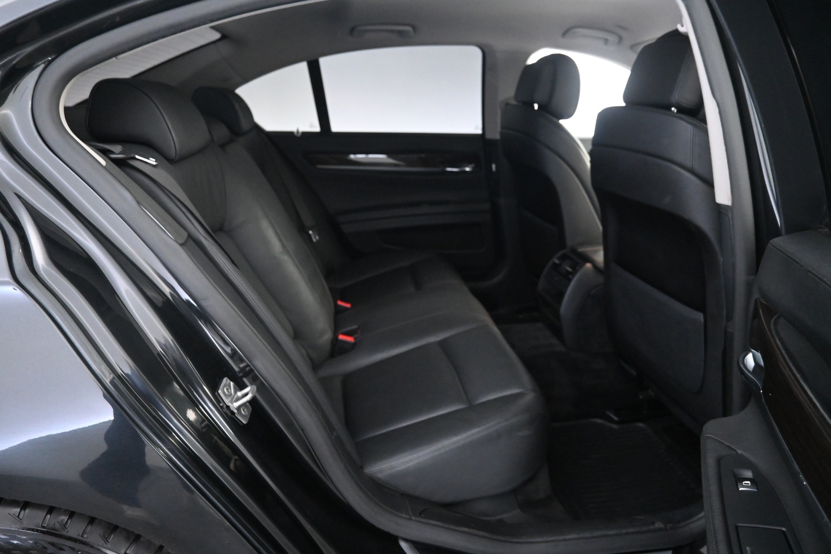 BMW 730 2009