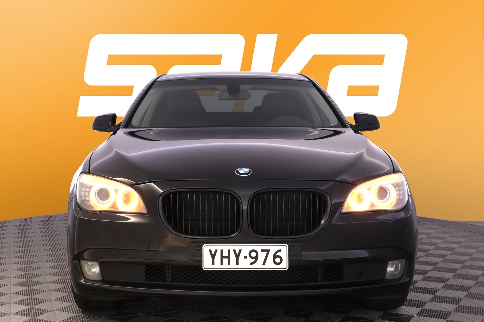 BMW 730 2009