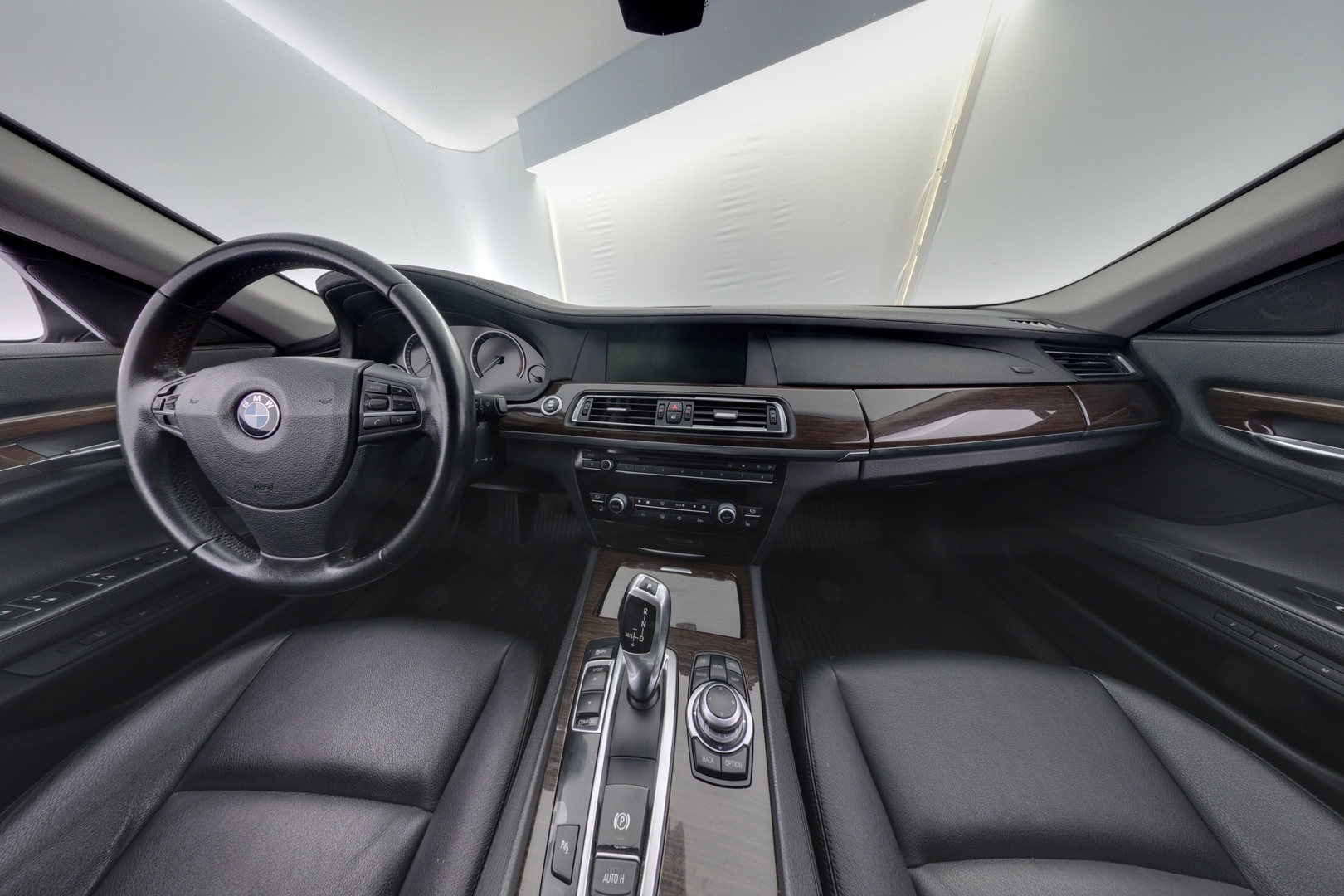 BMW 730 2009