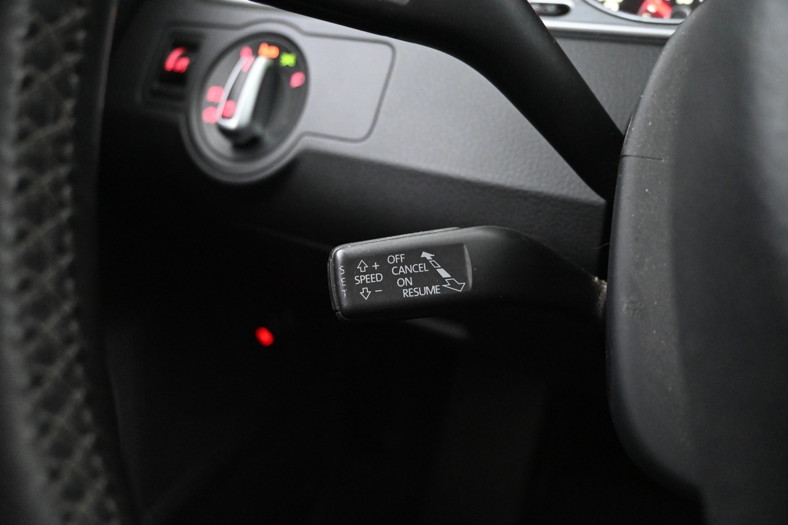 VOLKSWAGEN Passat 2013