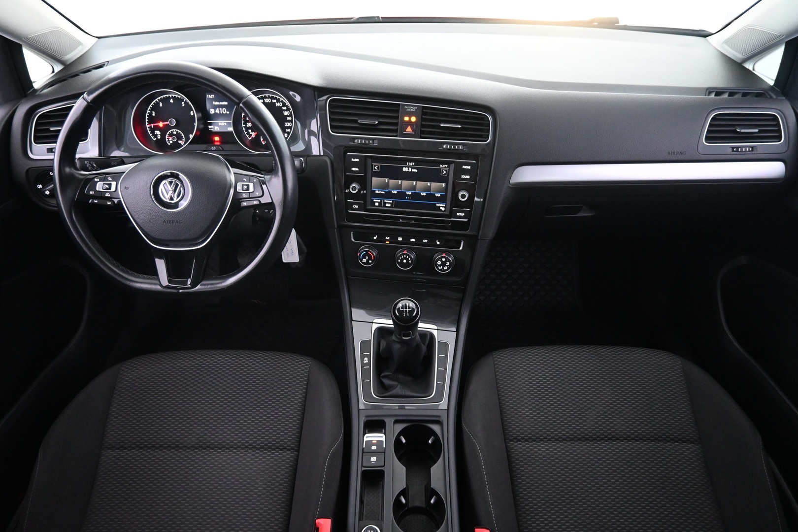 VOLKSWAGEN Golf 2018