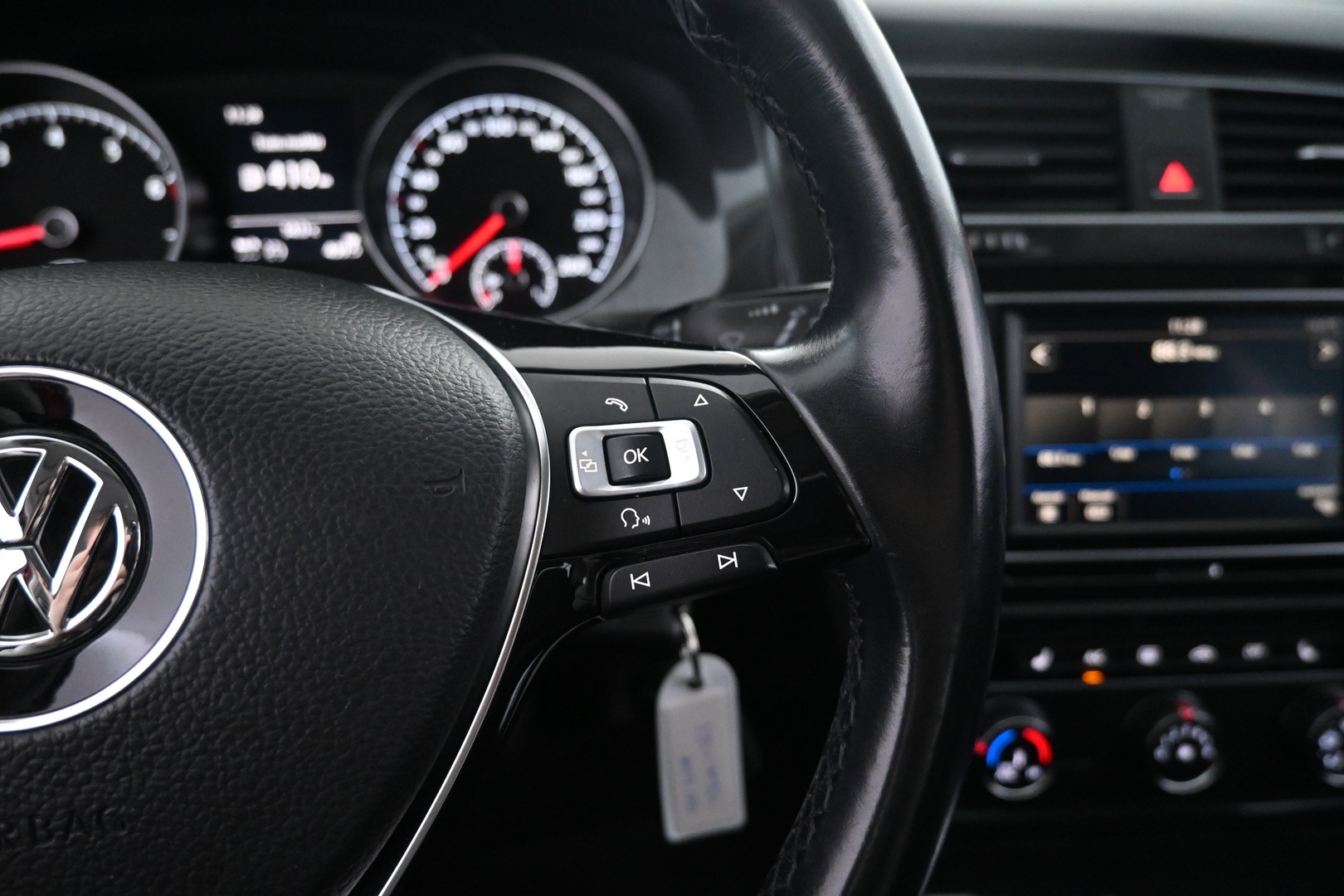VOLKSWAGEN Golf 2018