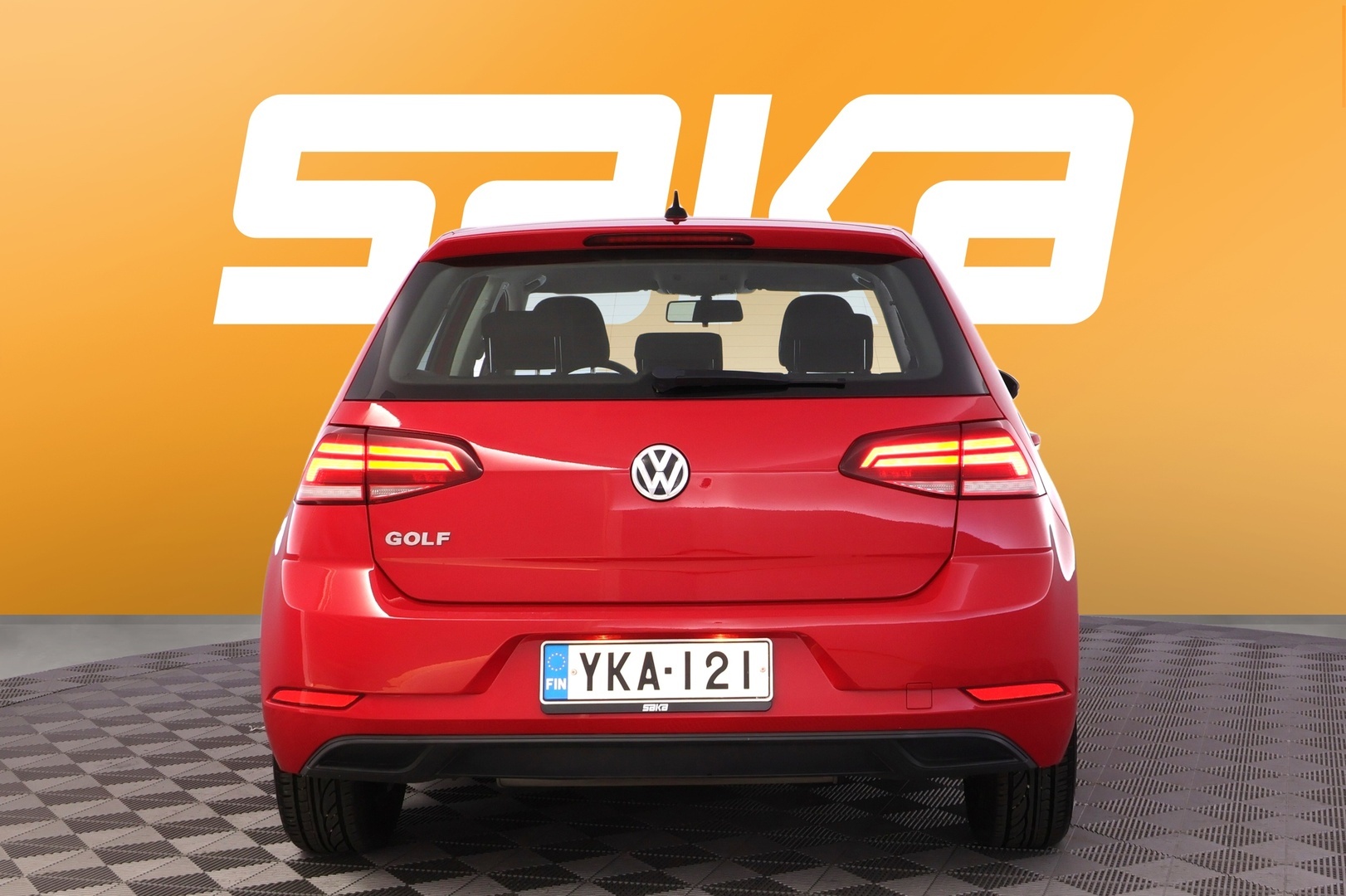 VOLKSWAGEN Golf 2018