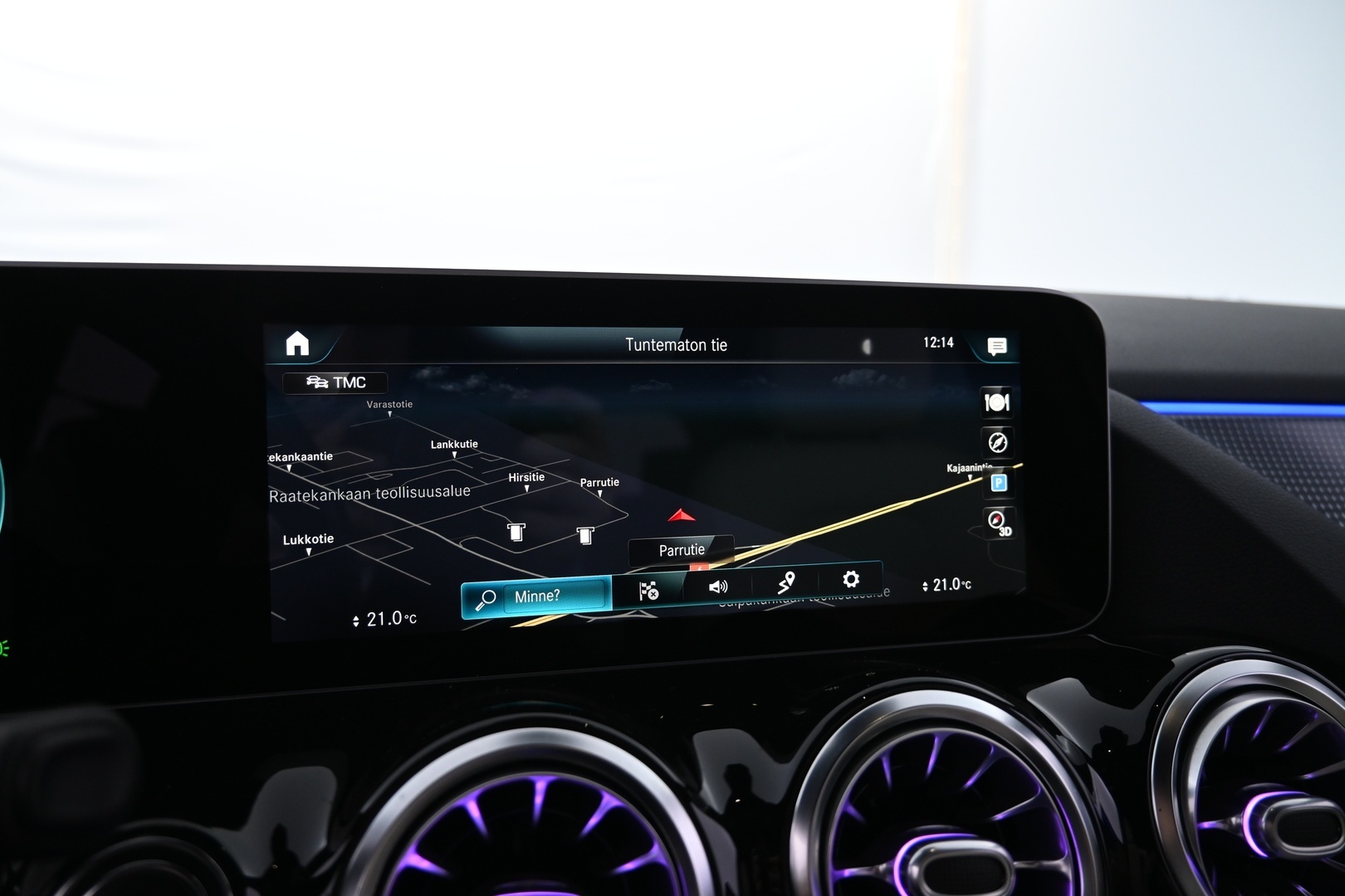 MERCEDES-BENZ GLA 2021