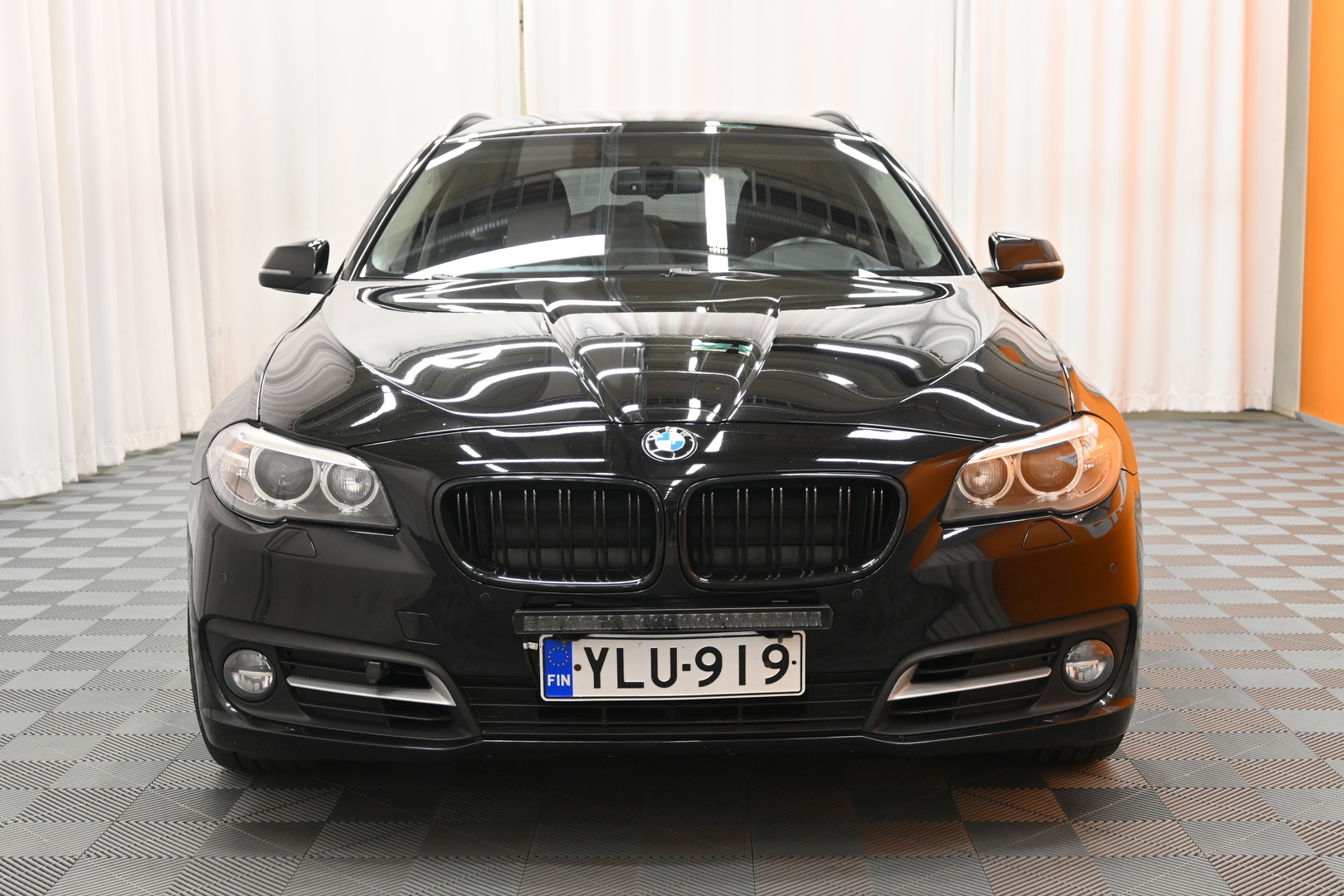 BMW 520 2014