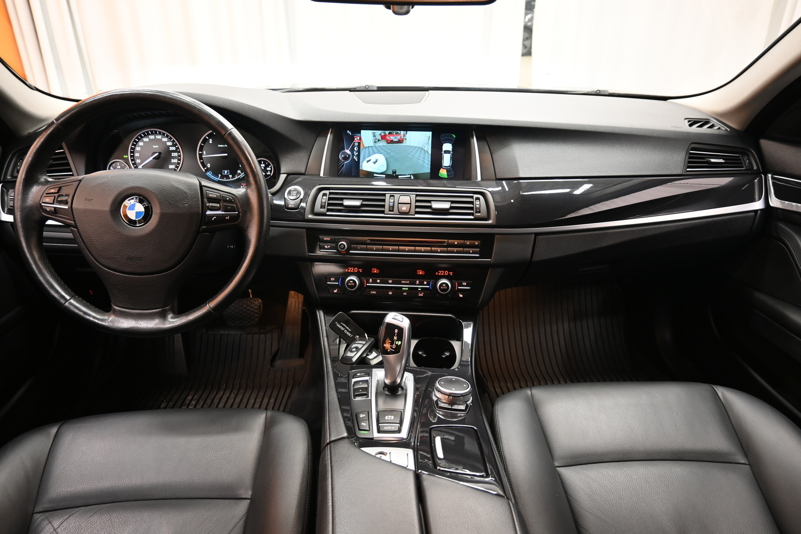 BMW 520 2014