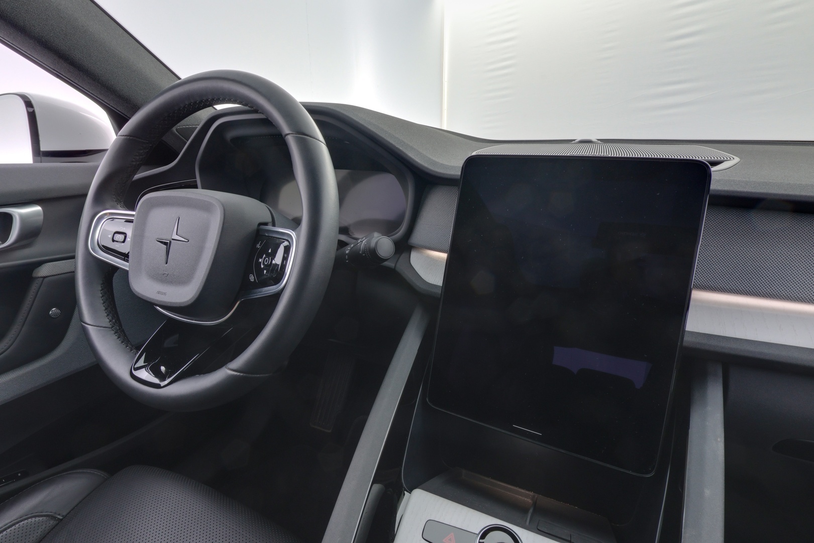 POLESTAR 2 2025