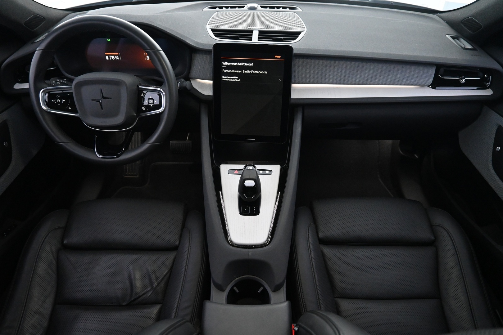 POLESTAR 2 2025