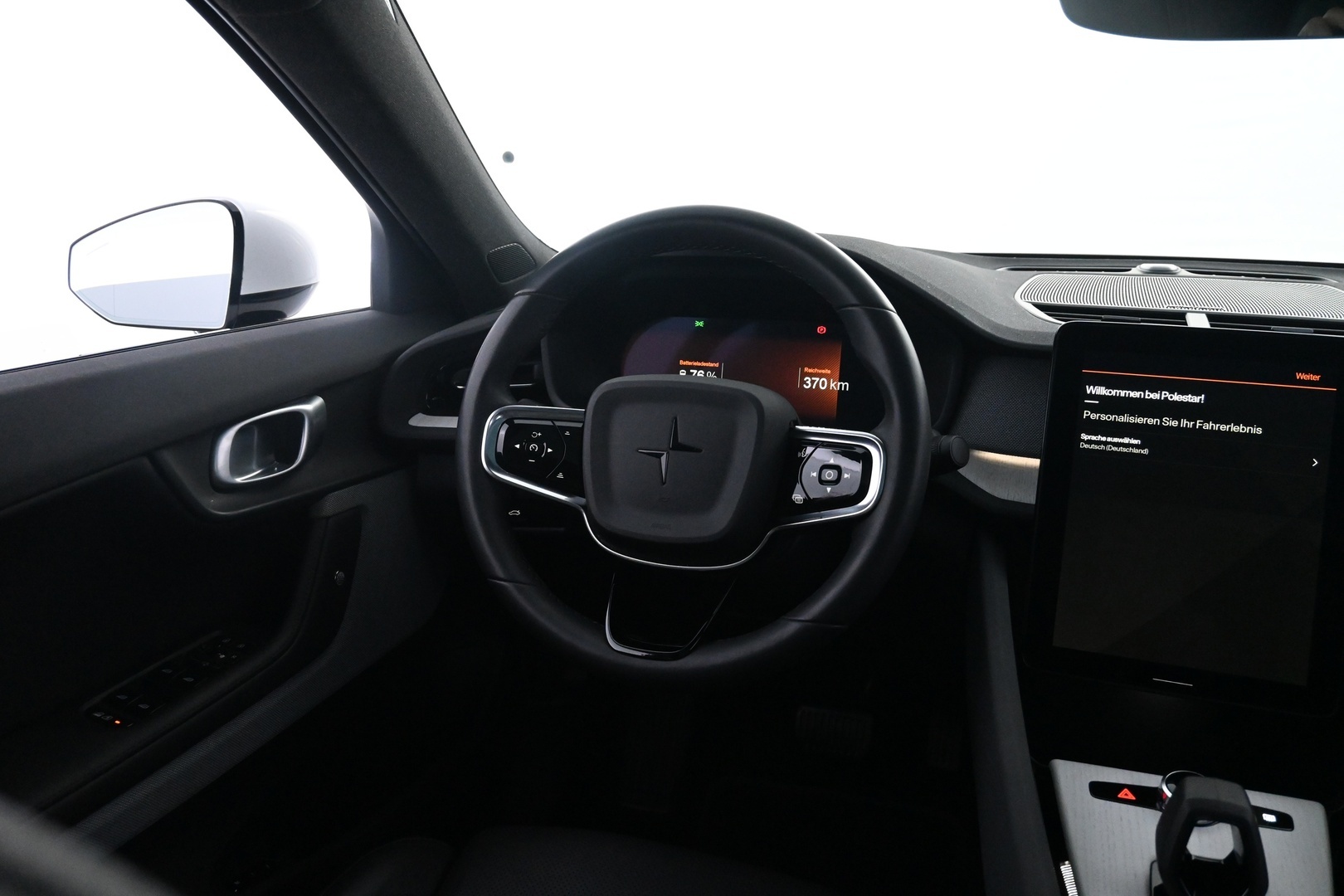 POLESTAR 2 2025