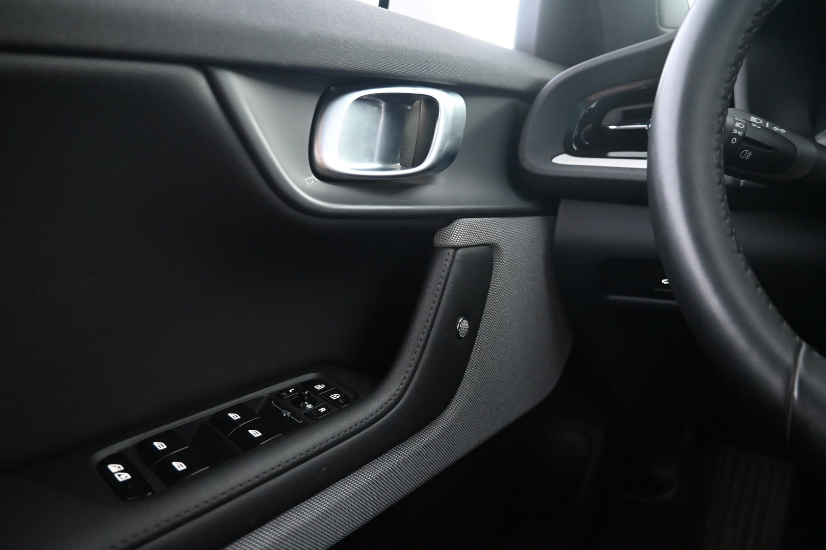 POLESTAR 2 2025
