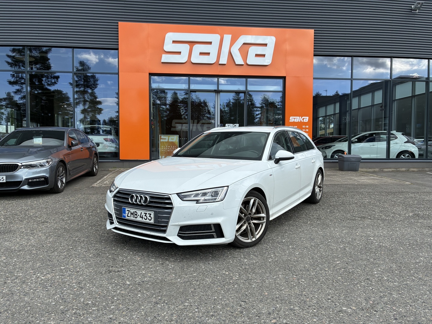 AUDI A4 2018