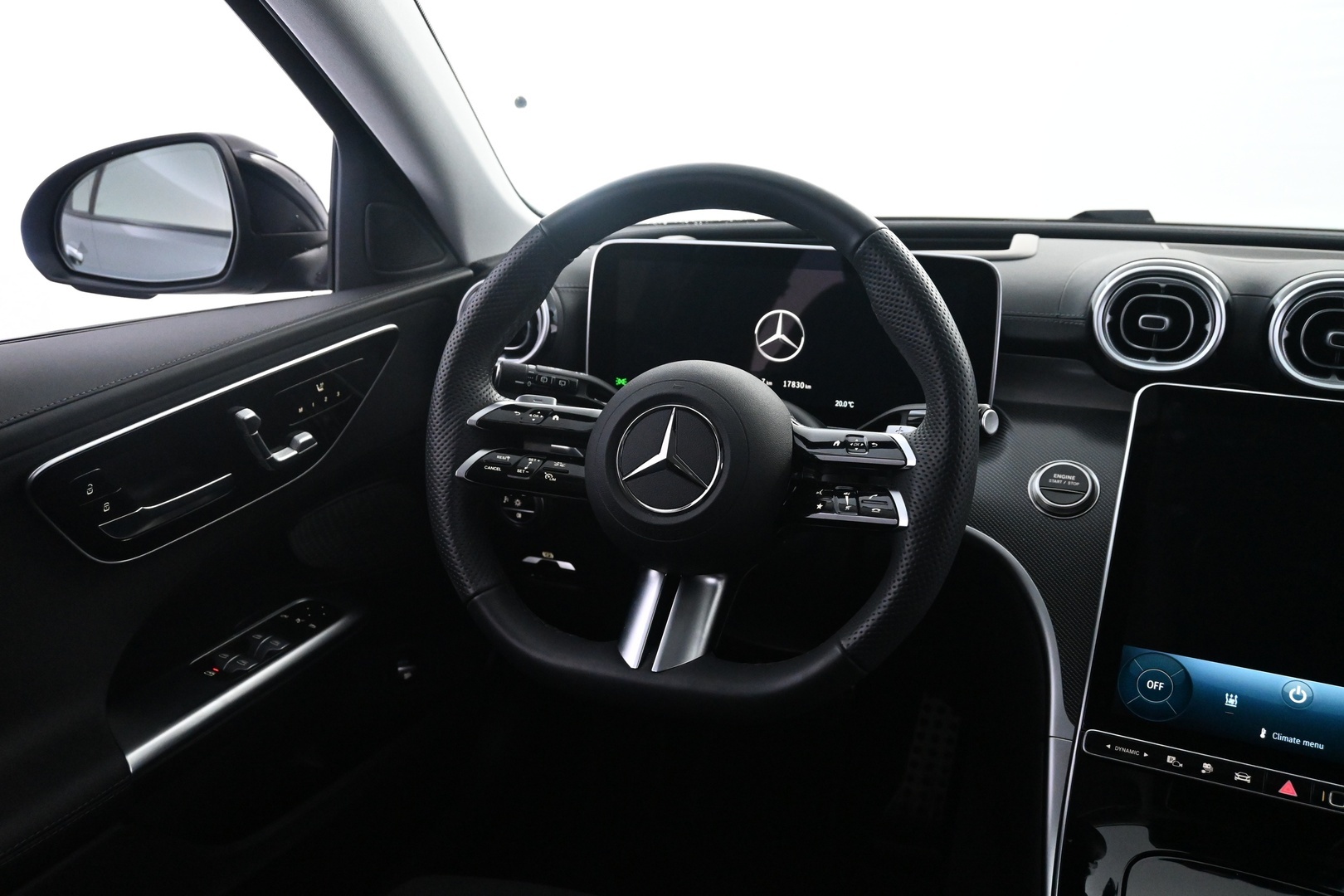 MERCEDES-BENZ C 2025