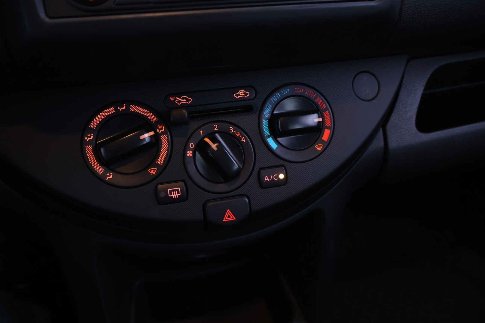 NISSAN Note 2009