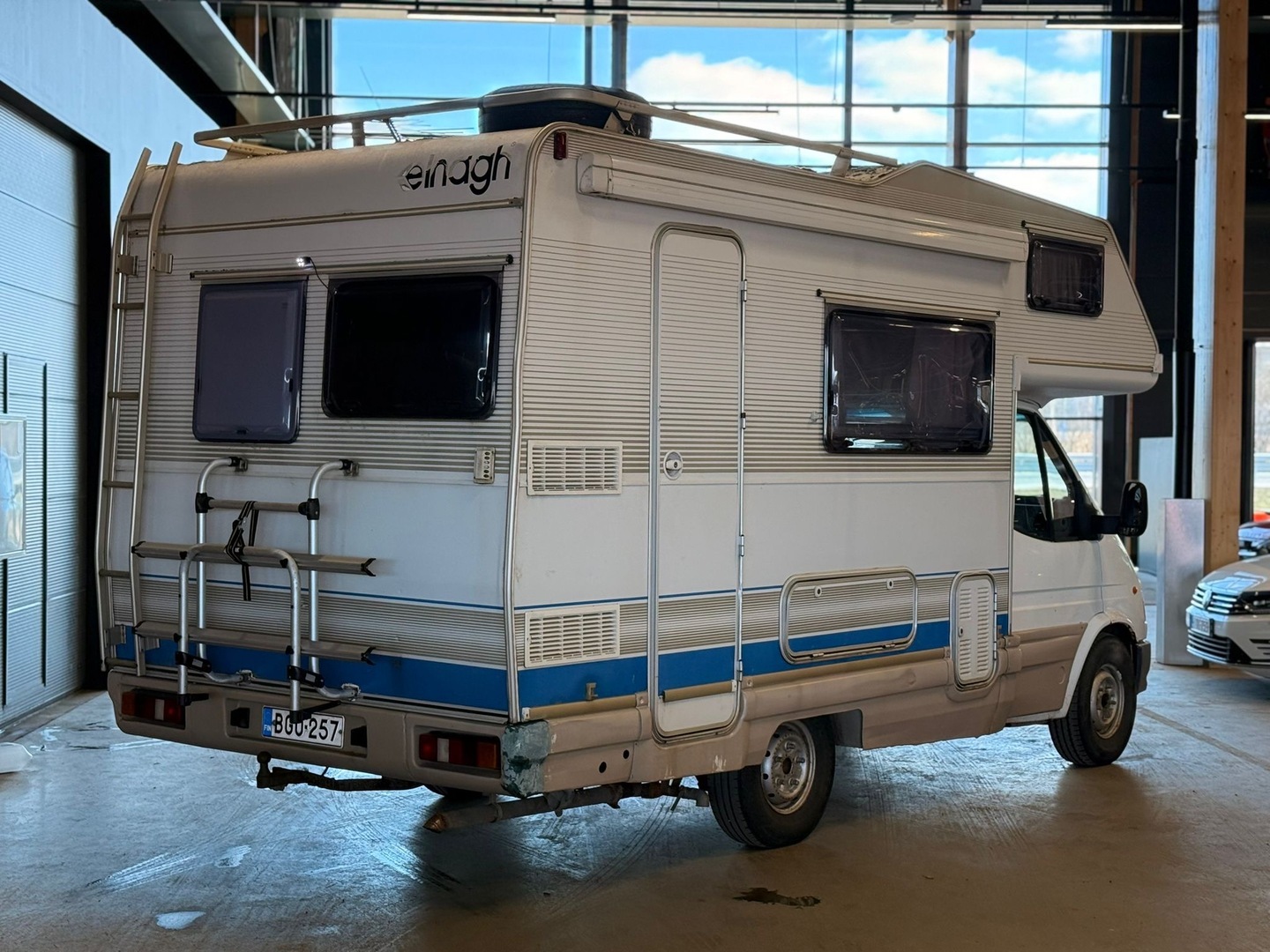 FORD ELNAGH 1995