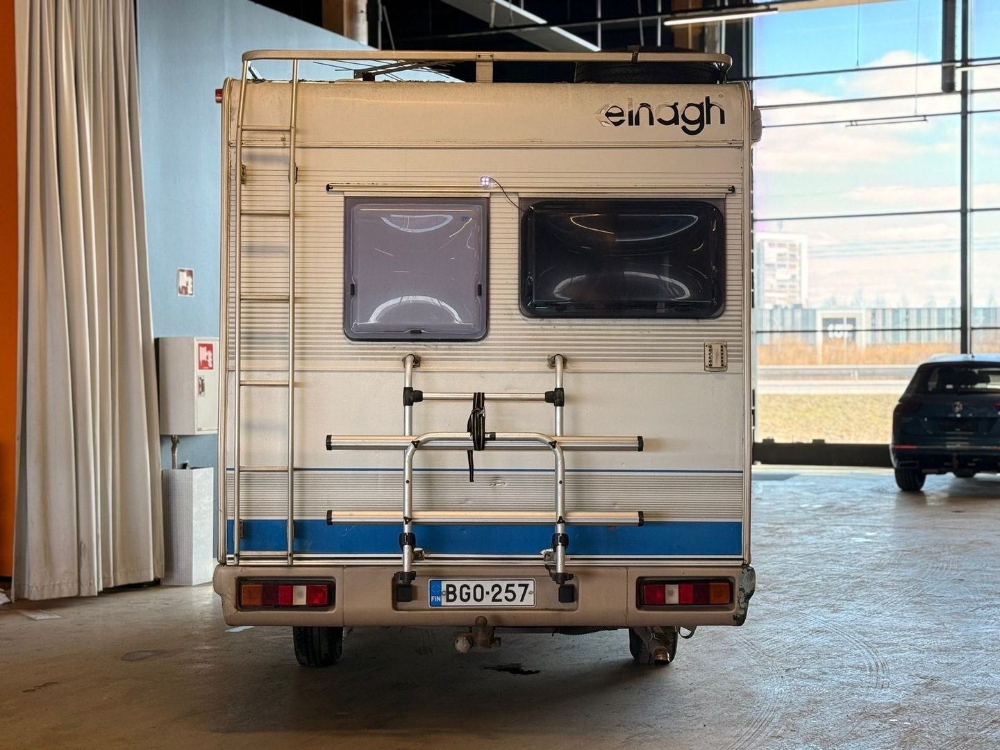 FORD ELNAGH 1995