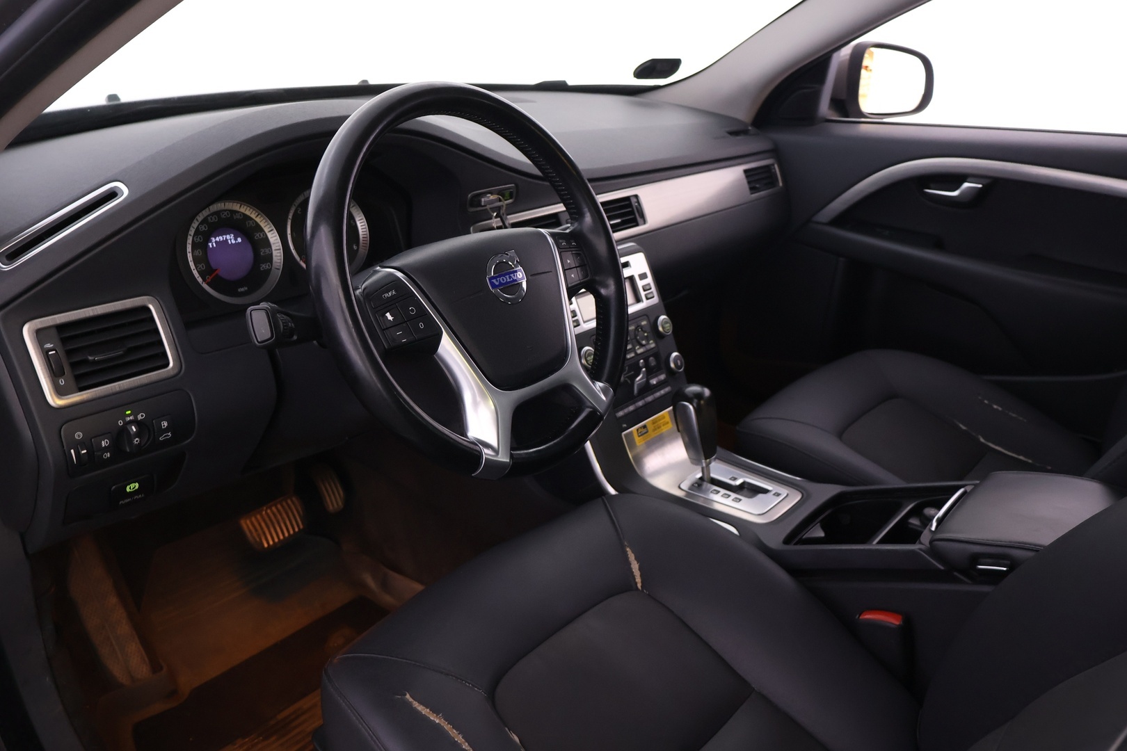 VOLVO S80 2011