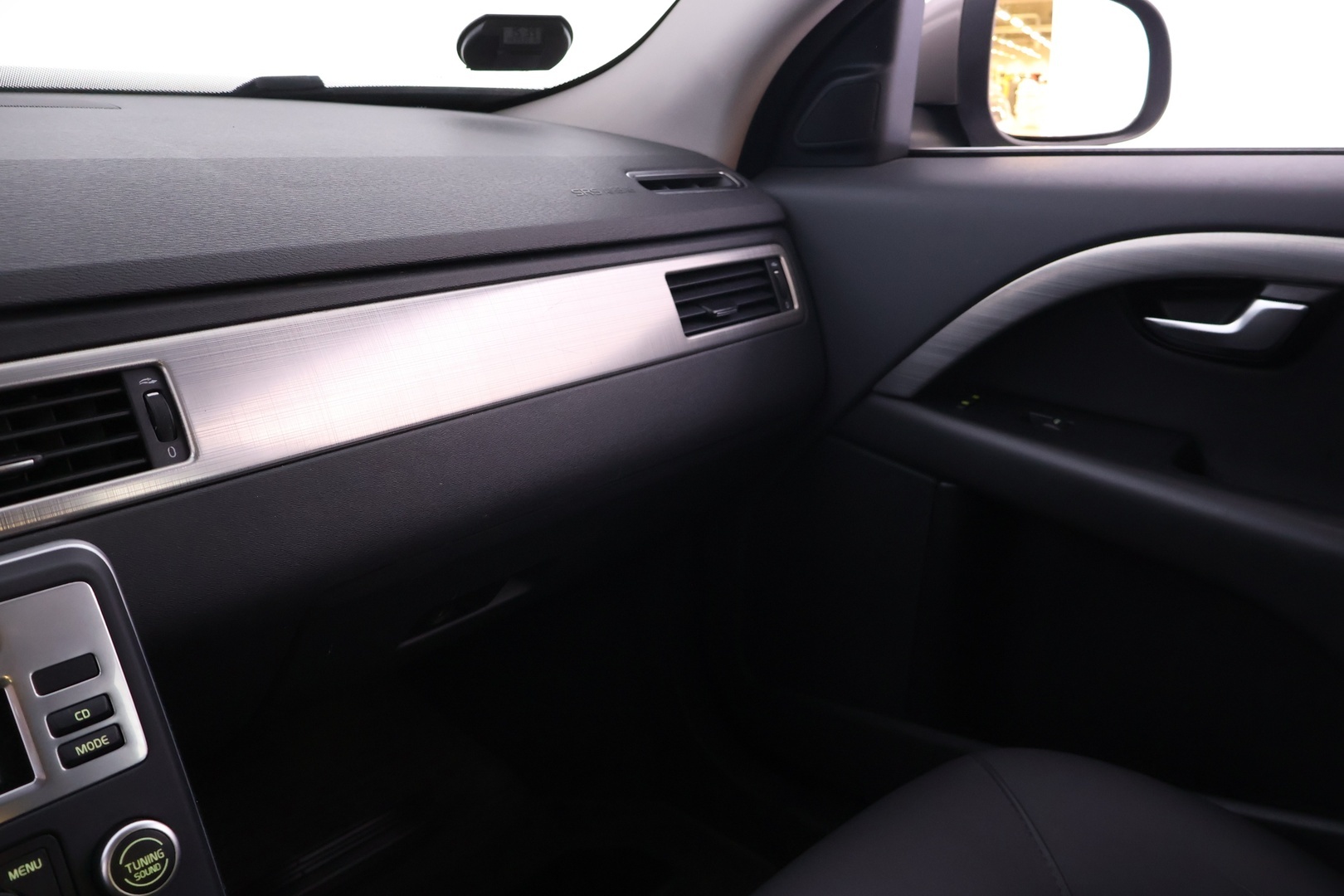 VOLVO S80 2011