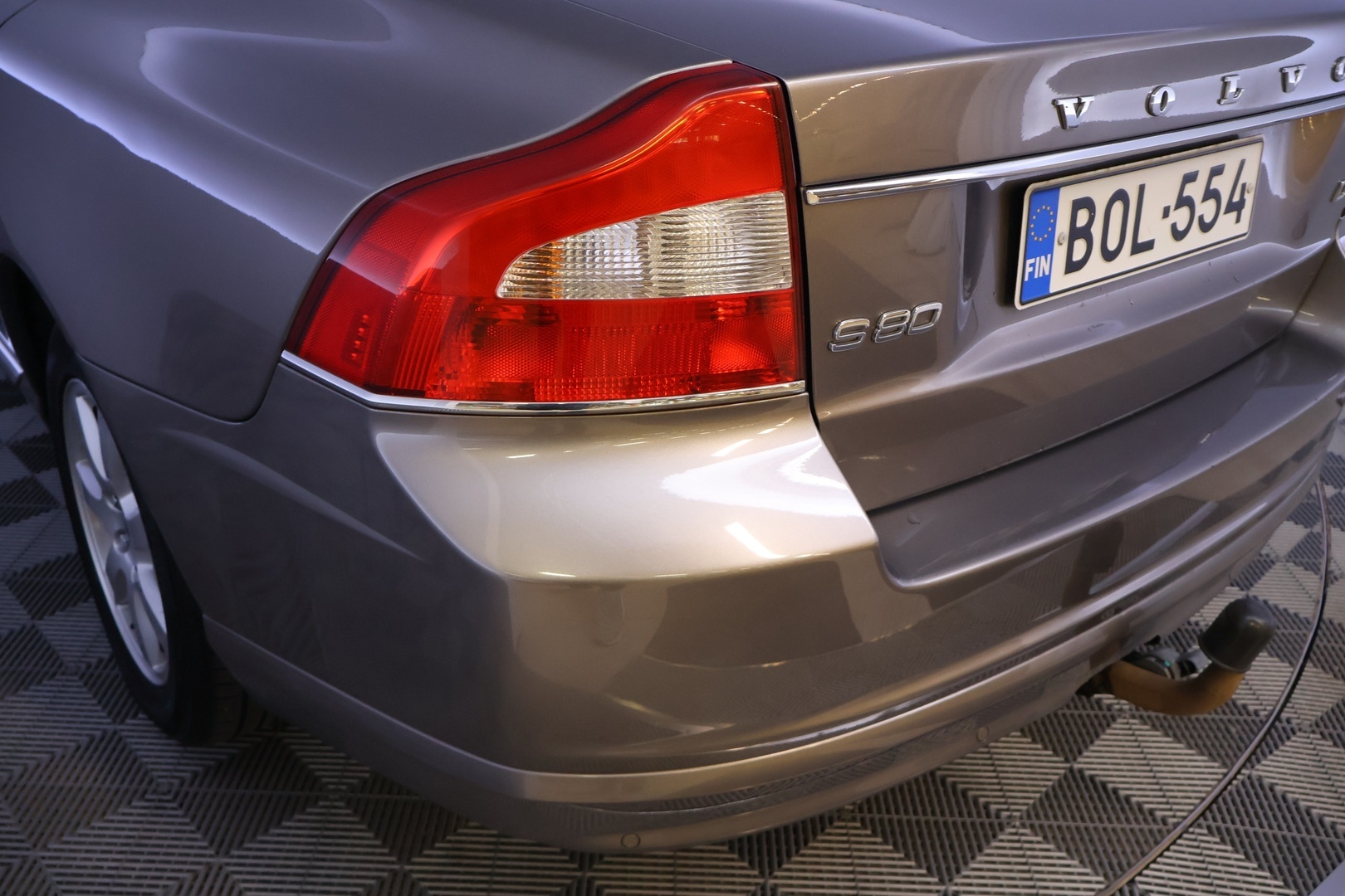 VOLVO S80 2011