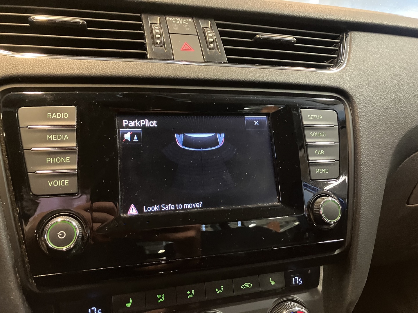 SKODA Octavia 2015