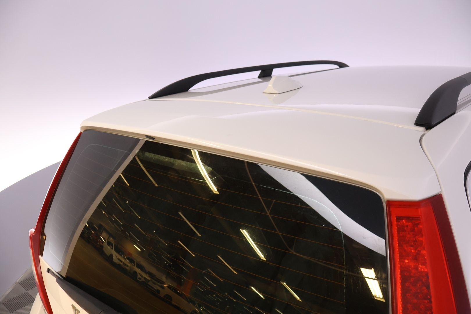 VOLVO V70 2010