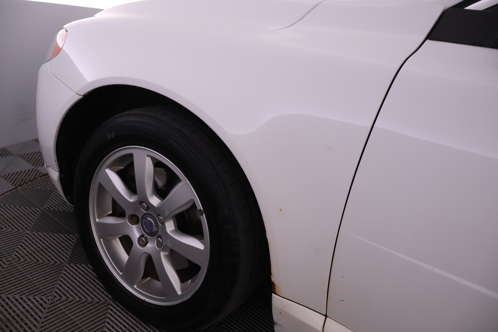 VOLVO V70 2010
