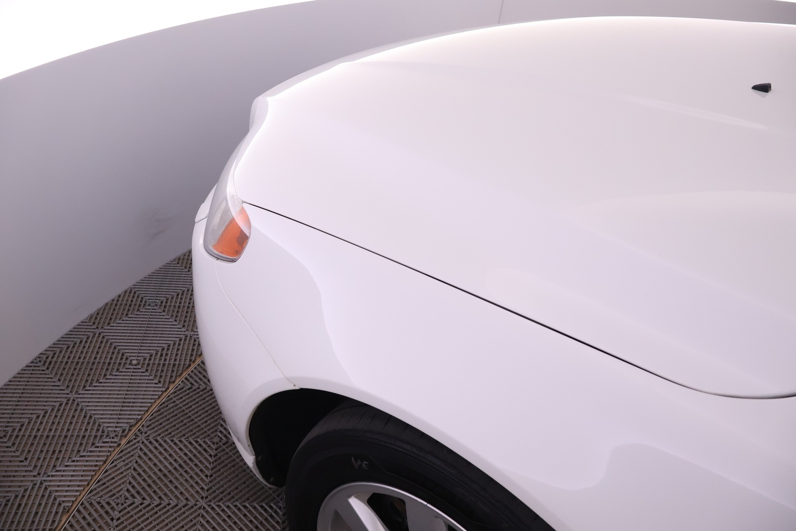 VOLVO V70 2010