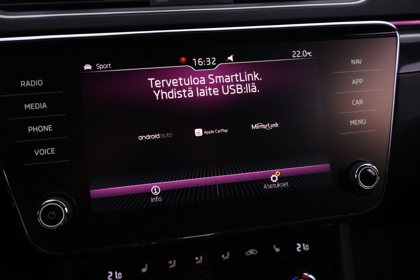 SKODA Superb 2018