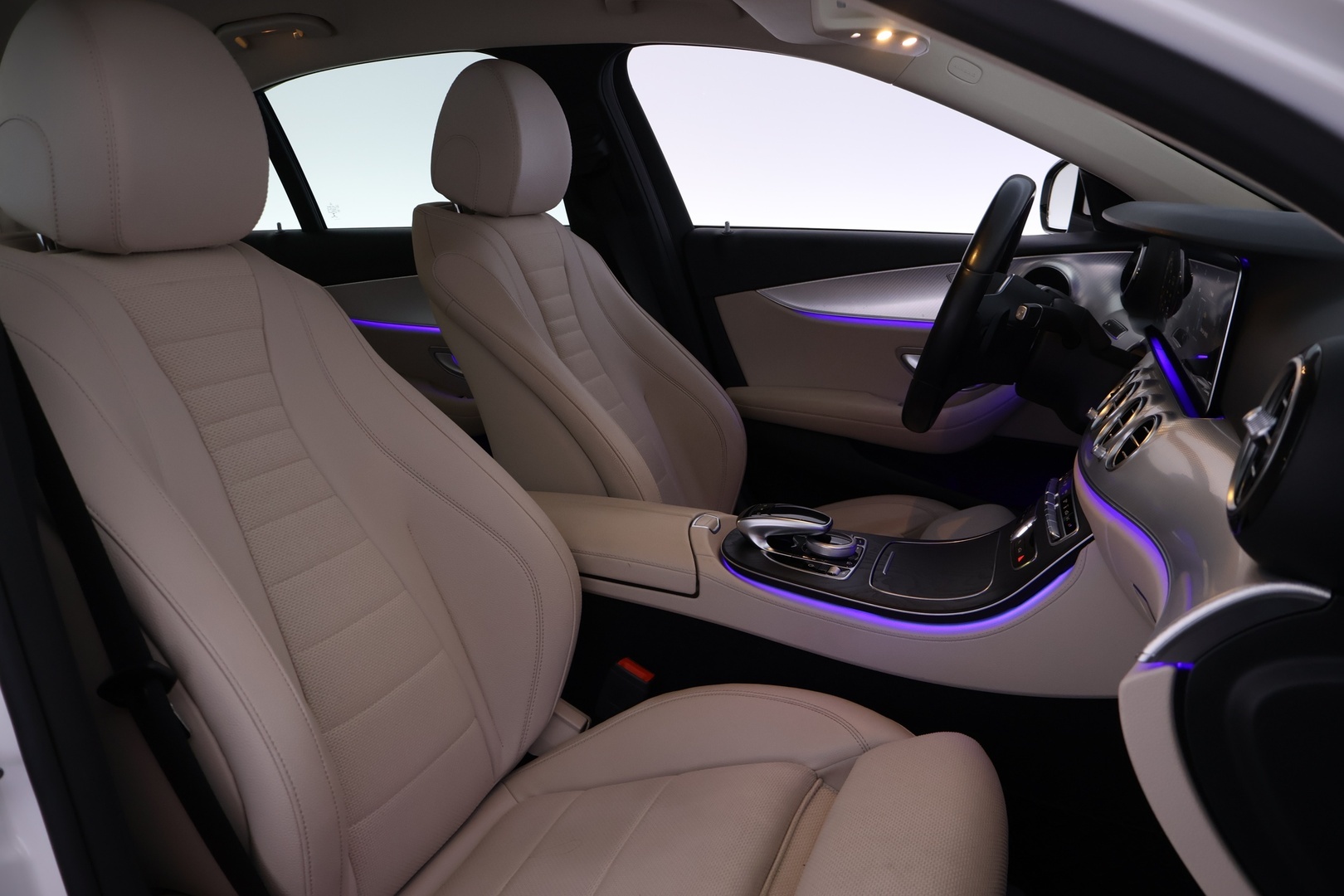 MERCEDES-BENZ E 2019