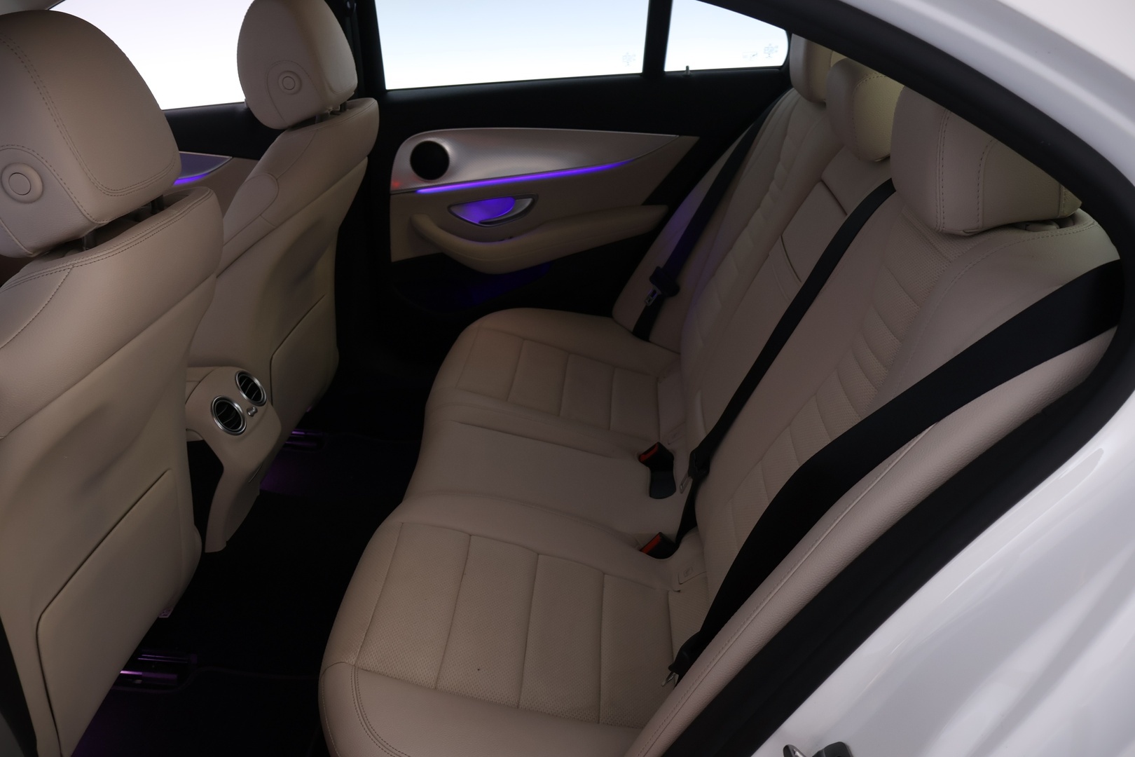 MERCEDES-BENZ E 2019