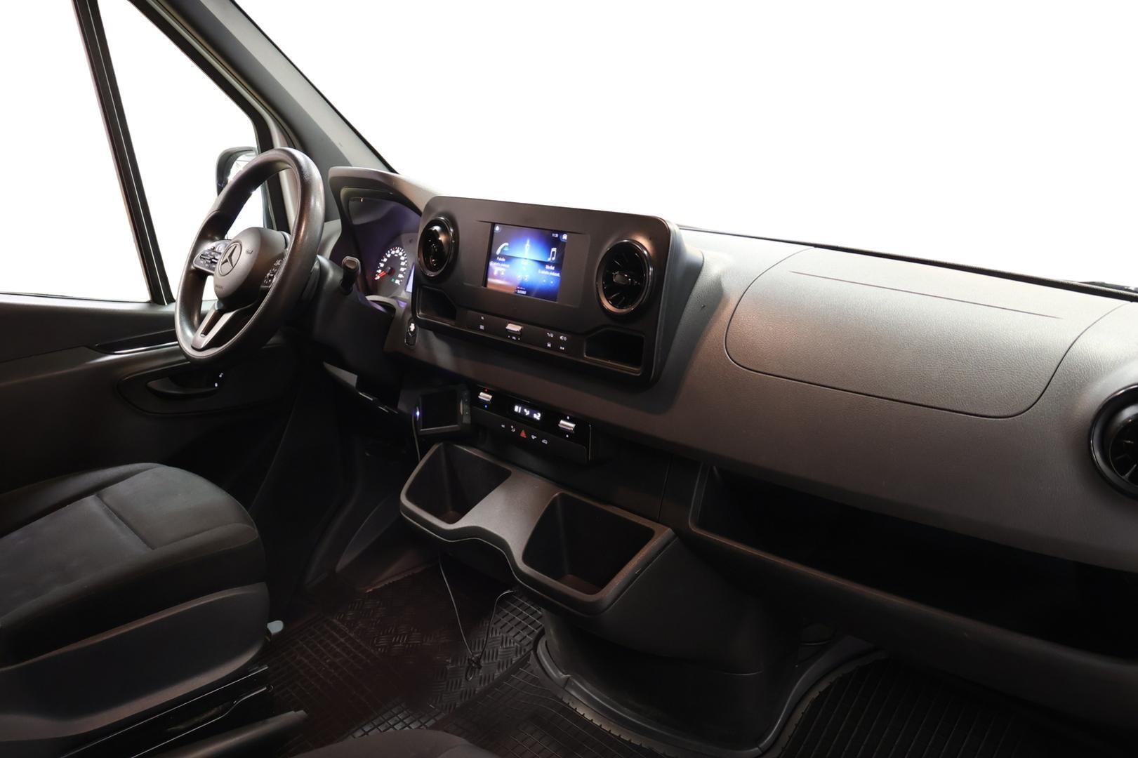 MERCEDES-BENZ Sprinter 2019