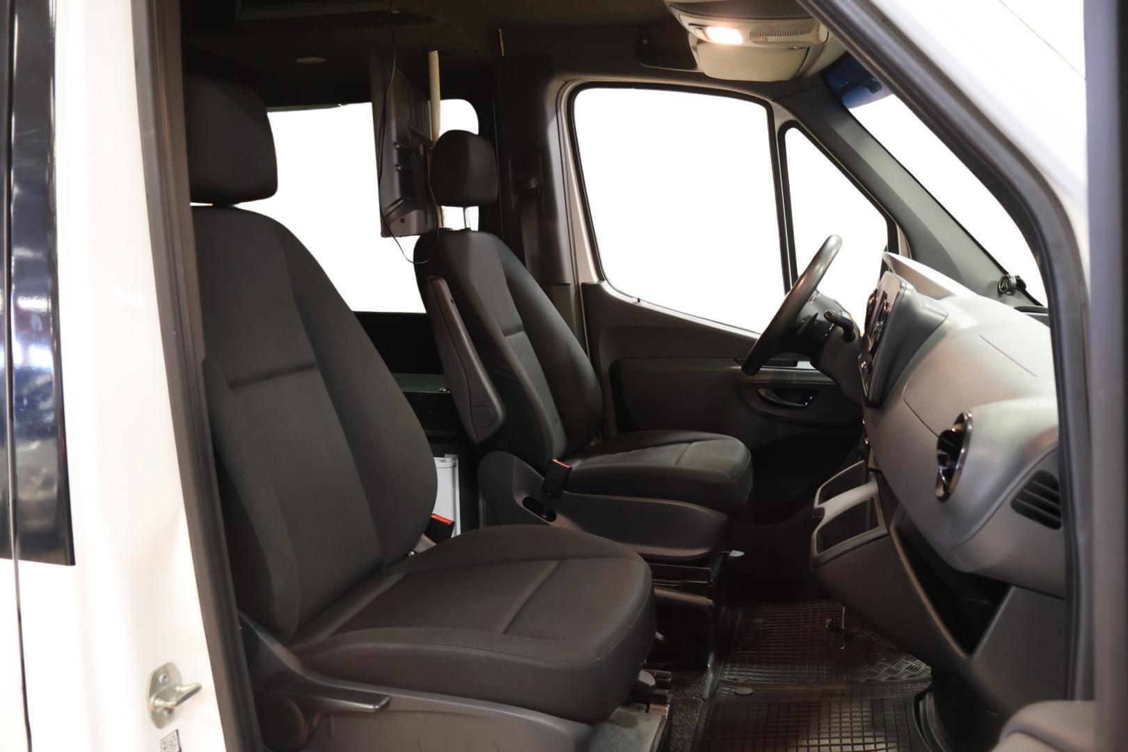 MERCEDES-BENZ Sprinter 2019