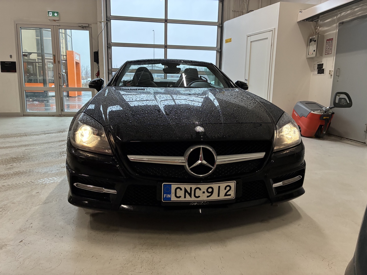 MERCEDES-BENZ SLK 2013