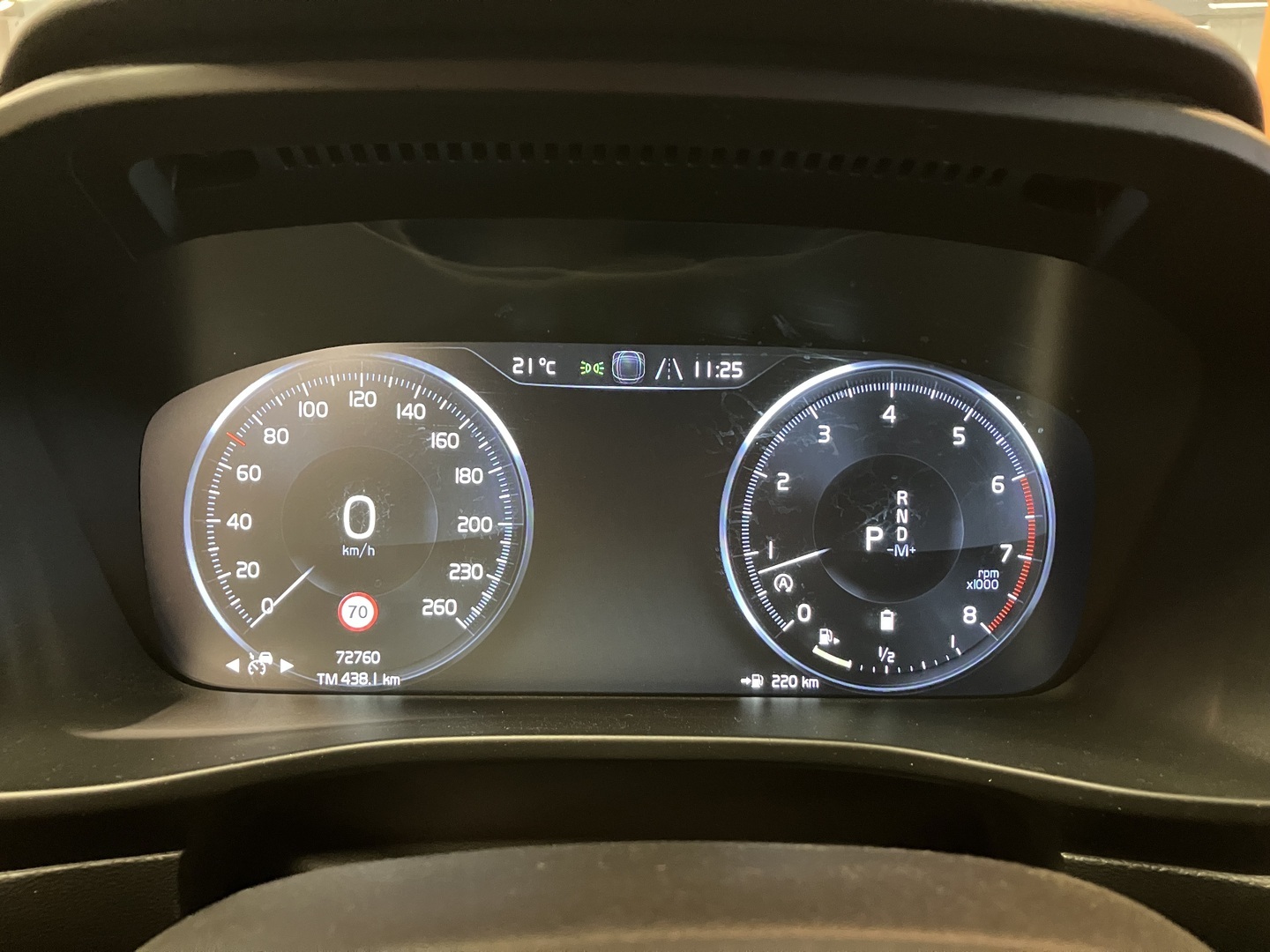 VOLVO XC40 2021