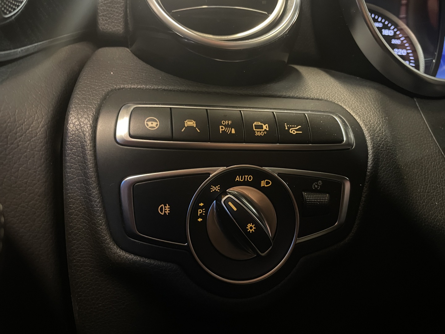 MERCEDES-BENZ GLC 2018