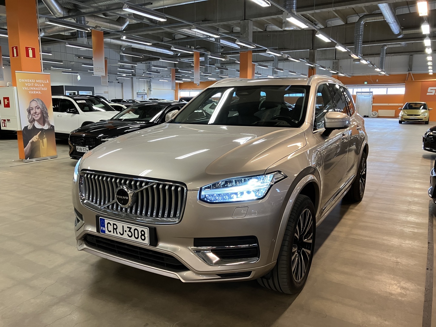 VOLVO XC90 2023