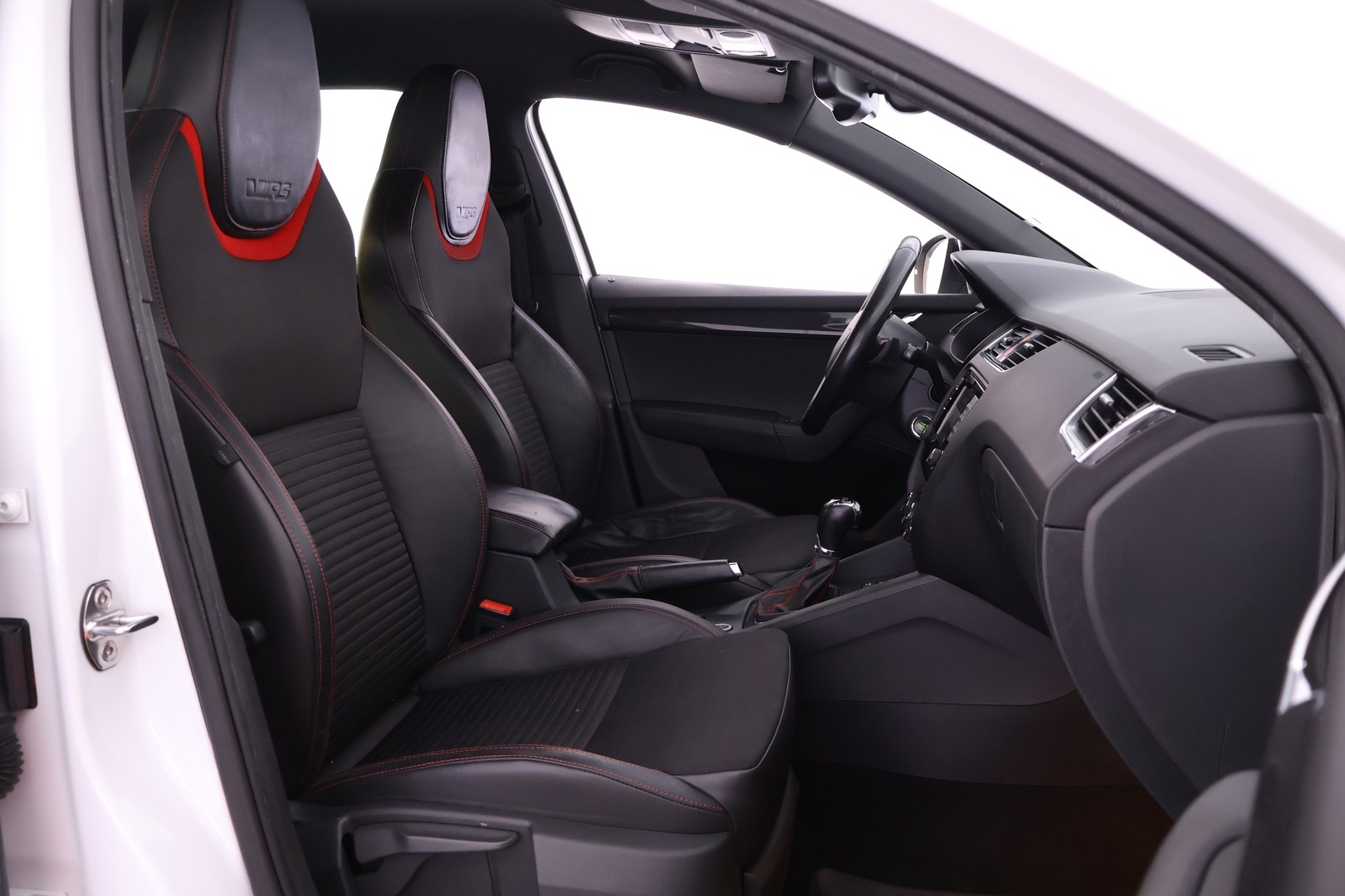 SKODA Octavia 2015