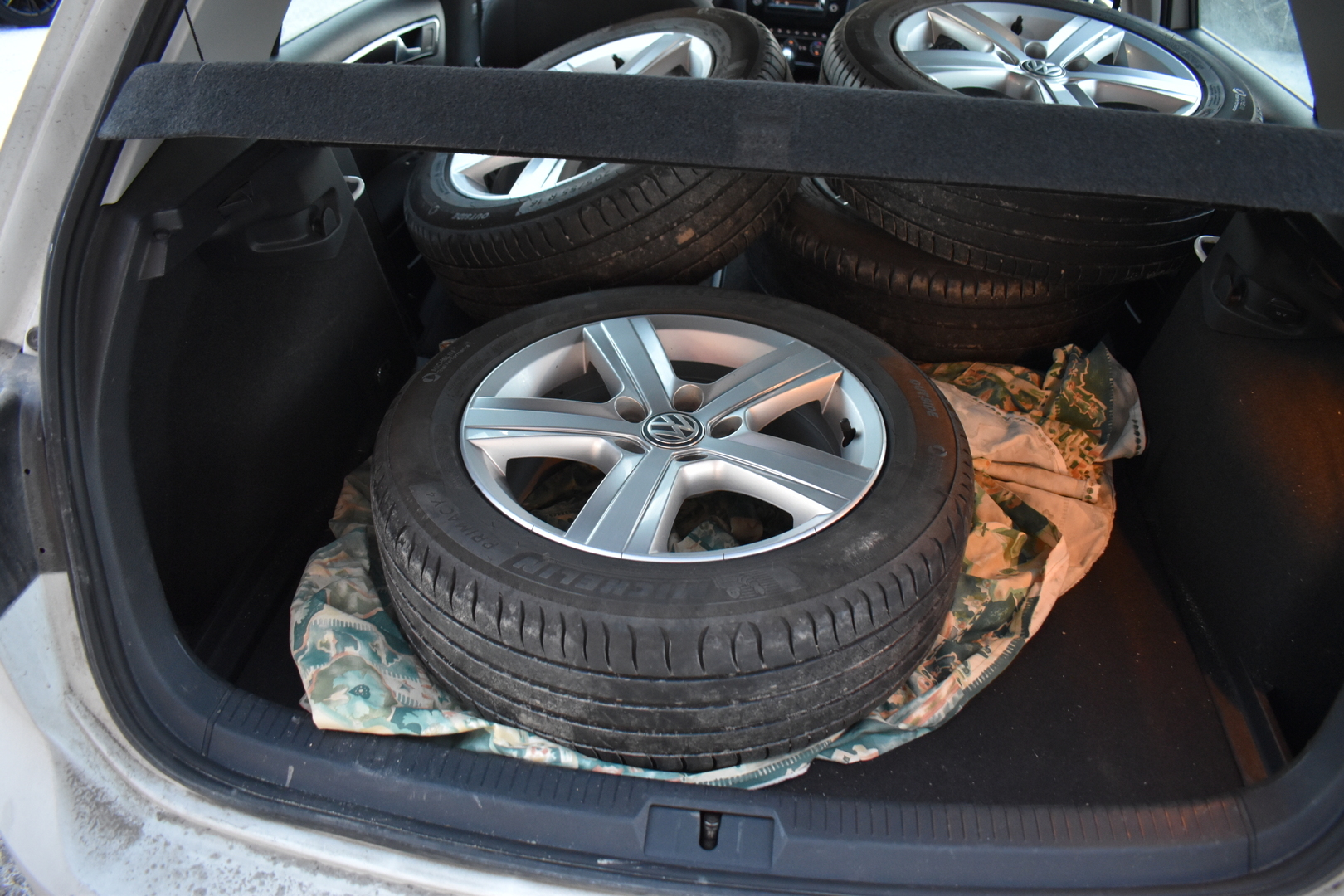 VOLKSWAGEN Golf 2015