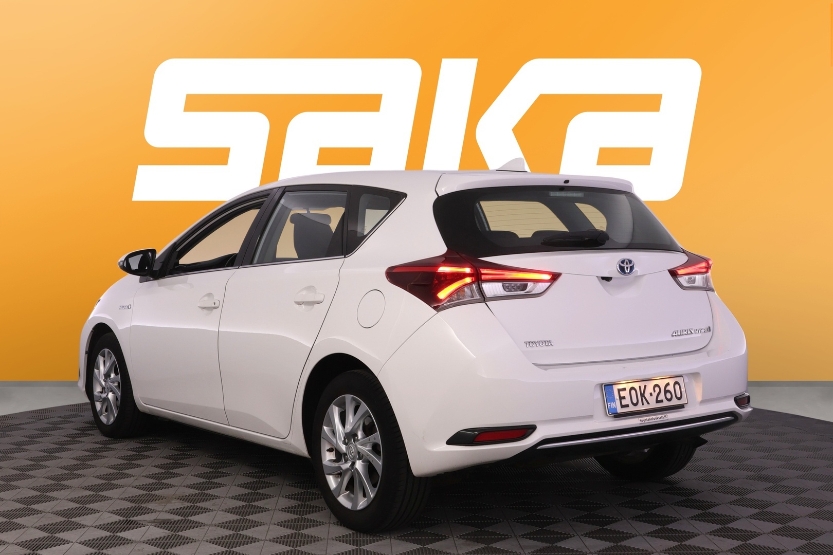 TOYOTA Auris 2017