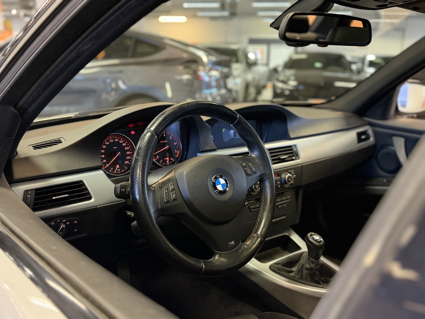 BMW 325 2010