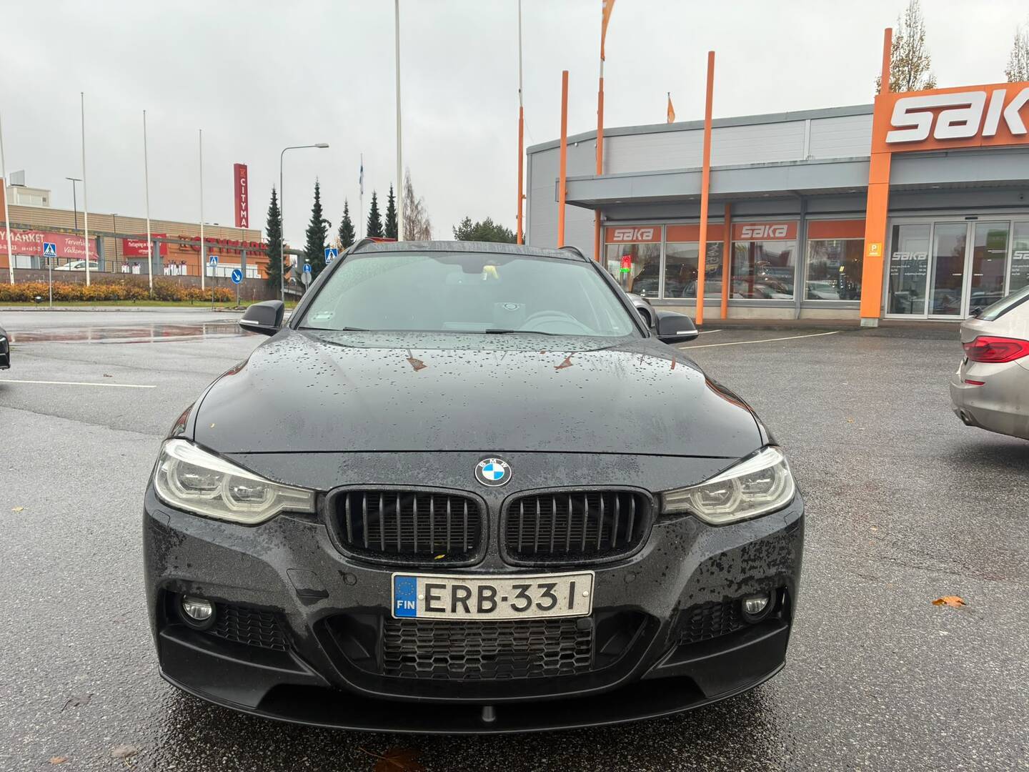 BMW 320 2019